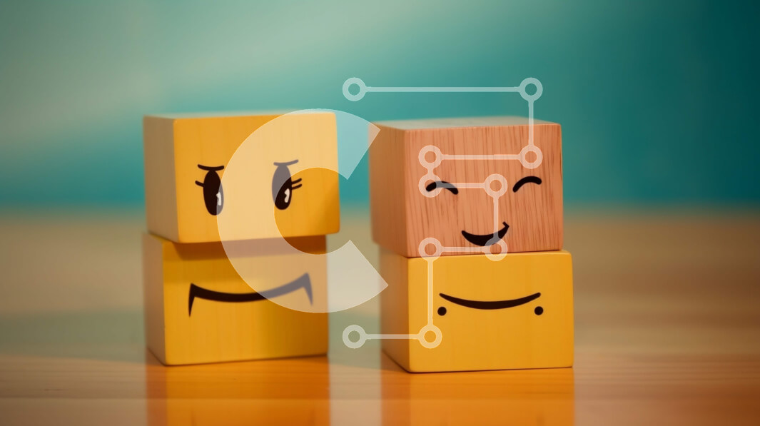 Intra Συλλεκτικό Ξύλινο Παζλ Plywood  4mm - Ξύλινοι μπλοκ με χαμογελαστά πρόσωπα Σε Ξύλινο Κουτί - Διαστάσεις: 10x10 cm – 25 κομμάτια