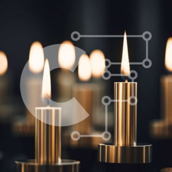 Intra Συλλεκτικό Ξύλινο Παζλ Plywood  4mm - Ομάδα αναμμένων κεριών σε τραπέζι ή βωμό Σε Ξύλινο Κουτί - Διαστάσεις Puzzle: 10x10 cm – 25 κομμάτια - Image 1