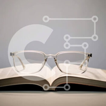 Intra Συλλεκτικό Ξύλινο Παζλ Plywood  4mm - Εικονογράφηση ενός ανοιχτού βιβλίου με γυαλιά στην κορυφή Σε Ξύλινο Κουτί - Διαστάσεις Puzzle: 10x10 cm – 25 κομμάτια - Image 1