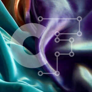 Intra Συλλεκτικό Ξύλινο Παζλ Plywood  4mm - Εκπληκτική κινηματογράφηση σε πρώτο πλάνο ενός υφάσματος από μετάξι βαθύ μωβ με κυματιστή υφή Σε Ξύλινο Κουτί - Διαστάσεις Puzzle: 10x10 cm – 25 κομμάτια