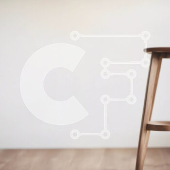 Intra Συλλεκτικό Ξύλινο Παζλ Plywood  4mm - Ξύλινο σκαμπό μπροστά από τον άδειο λευκό τοίχο Σε Ξύλινο Κουτί - Διαστάσεις Puzzle: 10x10 cm – 25 κομμάτια - Image 1