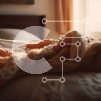 Intra Συλλεκτικό Ξύλινο Παζλ Plywood  4mm - Άνετο υπνοδωμάτιο με κουβέρτα στο κρεβάτι σε χαμηλό φωτισμό Σε Ξύλινο Κουτί - Διαστάσεις Puzzle: 10x10 cm – 25 κομμάτια - Image 1