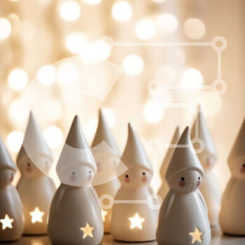 Intra Συλλεκτικό Ξύλινο Παζλ Plywood  4mm - Ομάδα λευκών ειδωλίων σε φωτισμένο φόντο Σε Ξύλινο Κουτί - Διαστάσεις Puzzle: 10x10 cm – 25 κομμάτια - Image 1