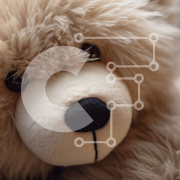 Intra Συλλεκτικό Ξύλινο Παζλ Plywood  4mm - Teddy Bear στον καναπέ Σε Ξύλινο Κουτί - Διαστάσεις: 10x10 cm – 25 κομμάτια - Image 1