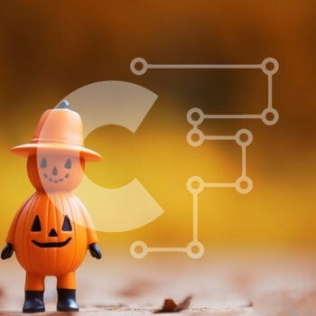 Intra Συλλεκτικό Ξύλινο Παζλ Plywood  4mm - Πορτοκαλί παιχνίδι κολοκύθας με καπέλο φανάρι στα φύλλα Σε Ξύλινο Κουτί - Διαστάσεις Puzzle: 10x10 cm – 25 κομμάτια - Image 1