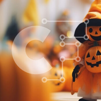 Intra Συλλεκτικό Ξύλινο Παζλ Plywood  4mm - Αποκριάτικη κούκλα με κολοκύθες και αποκριάτικες διακοσμήσεις Σε Ξύλινο Κουτί - Διαστάσεις Puzzle: 10x10 cm – 25 κομμάτια - Image 1