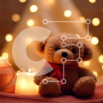 Intra Συλλεκτικό Ξύλινο Παζλ Plywood  4mm - Αρκουδάκι με αναμμένο κερί και γιορτινό κασκόλ Σε Ξύλινο Κουτί - Διαστάσεις Puzzle: 10x10 cm – 25 κομμάτια - Image 1