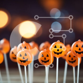 Intra Συλλεκτικό Ξύλινο Παζλ Plywood  4mm - Γλειφιτζούρια με θέμα το Halloween με προσωπάκια κολοκύθας Σε Ξύλινο Κουτί - Διαστάσεις Puzzle: 10x10 cm – 25 κομμάτια - Image 1