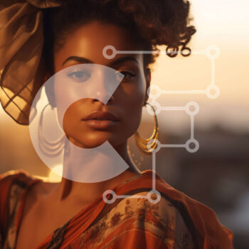 Intra Συλλεκτικό Ξύλινο Παζλ Plywood  4mm - Γυναίκα με πορτοκαλί φόρεμα που κοιτάζει έξω από το παράθυρο στο ηλιοβασίλεμα Σε Ξύλινο Κουτί - Διαστάσεις Puzzle: 10x10 cm – 25 κομμάτια - Image 1