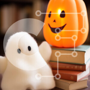 Intra Συλλεκτικό Ξύλινο Παζλ Plywood  4mm - Στοίβα από βιβλία με γεμιστά ζώα και κολοκύθα Σε Ξύλινο Κουτί - Διαστάσεις Puzzle: 10x10 cm – 25 κομμάτια