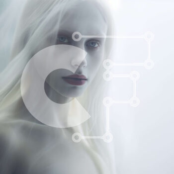 Intra Συλλεκτικό Ξύλινο Παζλ Plywood  4mm - Μυστηριώδης γυναίκα με ρέοντα μαλλιά Σε Ξύλινο Κουτί - Διαστάσεις Puzzle: 10x10 cm – 25 κομμάτια - Image 1