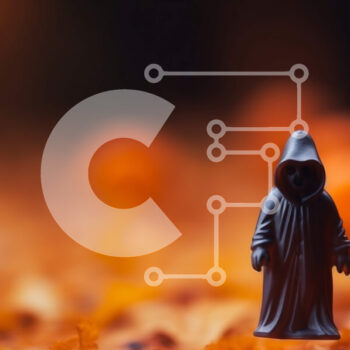 Intra Συλλεκτικό Ξύλινο Παζλ Plywood  4mm - Διακοσμήσεις αποκριών με φιγούρα παιχνιδιού και κολοκύθες Σε Ξύλινο Κουτί - Διαστάσεις Puzzle: 10x10 cm – 25 κομμάτια - Image 1