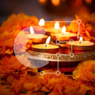 Intra Συλλεκτικό Ξύλινο Παζλ Plywood  4mm - Γιορτινό πιάτο με αναμμένα κεριά και πορτοκαλί λουλούδια Σε Ξύλινο Κουτί - Διαστάσεις: 10x10 cm – 25 κομμάτια - Image 1