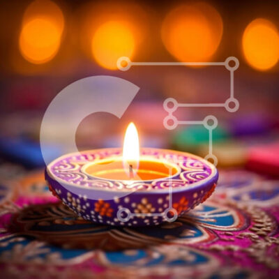 Intra Συλλεκτικό Ξύλινο Παζλ Plywood  4mm - Πολύχρωμο κερί σε περίπλοκο τραπεζομάντιλο Σε Ξύλινο Κουτί - Διαστάσεις Puzzle: 10x10 cm – 25 κομμάτια - Image 1