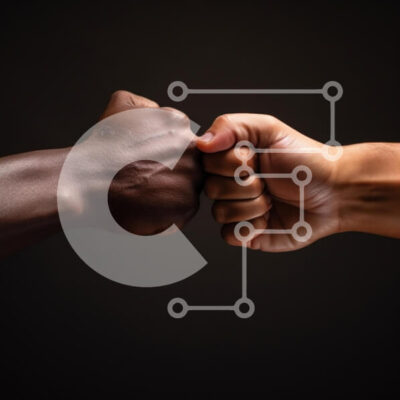 Intra Συλλεκτικό Ξύλινο Παζλ Plywood  4mm - Γροθιά χτύπημα που συμβολίζει την ενότητα και τη φιλία Σε Ξύλινο Κουτί - Διαστάσεις Puzzle: 10x10 cm – 25 κομμάτια - Image 1