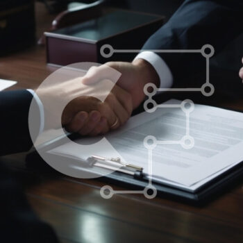 Intra Συλλεκτικό Ξύλινο Παζλ Plywood  4mm - Επιχειρηματική χειραψία για μια υπογεγραμμένη συμφωνία Σε Ξύλινο Κουτί - Διαστάσεις Puzzle: 10x10 cm – 25 κομμάτια - Image 1