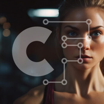 Intra Συλλεκτικό Ξύλινο Παζλ Plywood  4mm - Πορτρέτο μιας αποφασιστικής νεαρής γυναίκας με αθλητική ενδυμασία Σε Ξύλινο Κουτί - Διαστάσεις Puzzle: 10x10 cm – 25 κομμάτια - Image 1