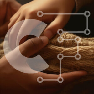 Intra Συλλεκτικό Ξύλινο Παζλ Plywood  4mm - Η οικεία στιγμή της σύνδεσης μεταξύ των χεριών Σε Ξύλινο Κουτί - Διαστάσεις Puzzle: 10x10 cm – 25 κομμάτια