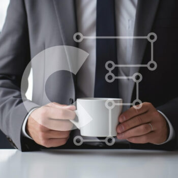 Intra Συλλεκτικό Ξύλινο Παζλ Plywood  4mm - Επιχειρηματίας που κρατά το φλιτζάνι καφέ στο γραφείο Σε Ξύλινο Κουτί - Διαστάσεις Puzzle: 10x10 cm – 25 κομμάτια - Image 1