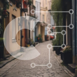 Intra Συλλεκτικό Ξύλινο Παζλ Plywood  4mm - Γραφική λιθόστρωτη οδός σε μια γοητευτική πόλη Σε Ξύλινο Κουτί - Διαστάσεις Puzzle: 10x10 cm – 25 κομμάτια