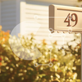Intra Συλλεκτικό Ξύλινο Παζλ Plywood  4mm - Πινακίδα διεύθυνσης κατοικίας «49» σε γαλήνιο περιβάλλον κήπου Σε Ξύλινο Κουτί - Διαστάσεις Puzzle: 10x10 cm – 25 κομμάτια - Image 1
