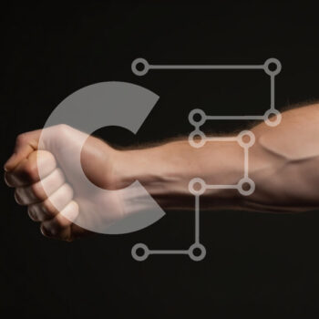 Intra Συλλεκτικό Ξύλινο Παζλ Plywood  4mm - Σφιγμένη γροθιά ενός μυϊκού βραχίονα Σε Ξύλινο Κουτί - Διαστάσεις Puzzle: 10x10 cm – 25 κομμάτια - Image 1