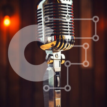 Intra Συλλεκτικό Ξύλινο Παζλ Plywood  4mm - Vintage μικρόφωνο σε ξύλινο τραπέζι Σε Ξύλινο Κουτί - Διαστάσεις: 10x10 cm – 25 κομμάτια - Image 1