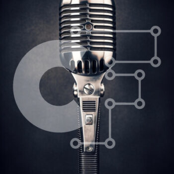 Intra Συλλεκτικό Ξύλινο Παζλ Plywood  4mm - Vintage μικρόφωνο σε σκούρο φόντο Σε Ξύλινο Κουτί - Διαστάσεις: 10x10 cm – 25 κομμάτια - Image 1