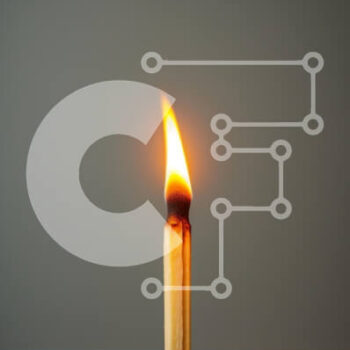 Intra Συλλεκτικό Ξύλινο Παζλ Plywood  4mm - Αναμμένο σπιρτόξυλο σε γκρι φόντο Σε Ξύλινο Κουτί - Διαστάσεις: 10x10 cm – 25 κομμάτια - Image 1