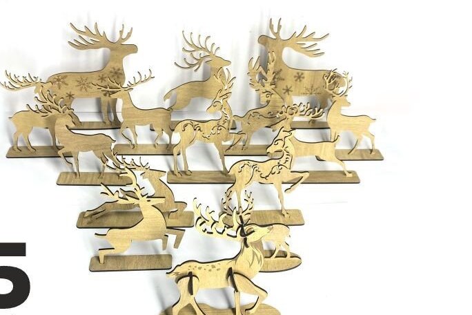 Intra απο ξύλο plywood 3mm-4mm πάχος 15 Μοντέλο Christmas Standing Reindeer Δίασταση 15x15 cm INTRAFABR-39112291