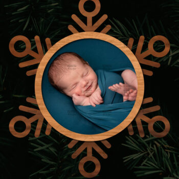 Intra απο ξύλο plywood 3mm-4mm πάχος Τρισδιάστατο χριστουγεννιάτικο στολίδι με κορνίζα λέιζερ Δίασταση 20x30 cm INTRAFABR-109873646 - Image 1