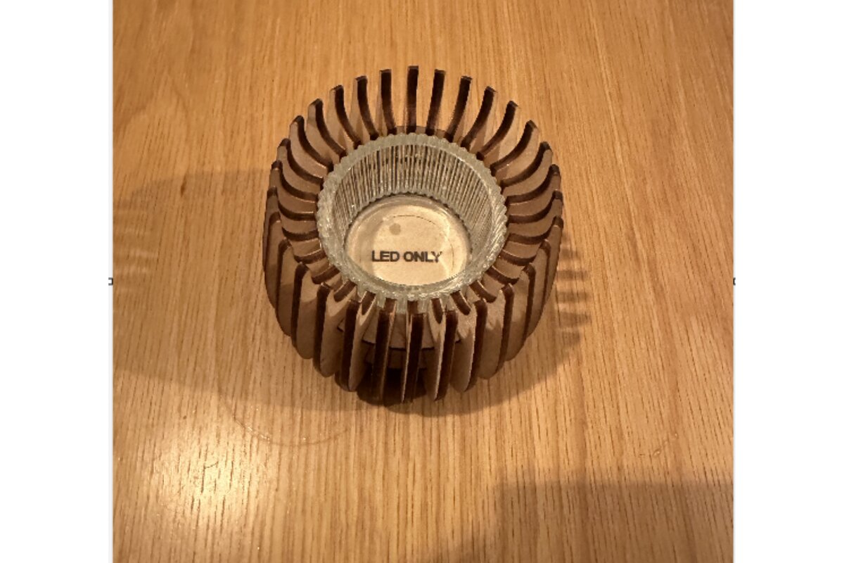 Intra απο ξύλο plywood 3mm-4mm πάχος Κηροπήγιο ρεσώ 3mm . Δίασταση 30x20 cm INTRAFABR-91433448 - Image 1