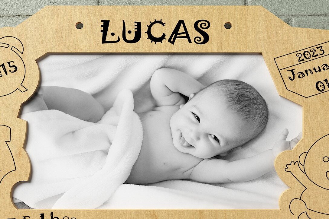 Intra απο ξύλο plywood 3mm-4mm πάχος Βρεφική Ανακοίνωση Κορνίζα Ψηφιακή Δίασταση 20x30 cm INTRAFABR-46325575