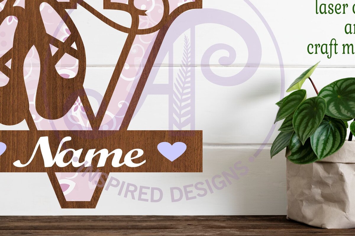 Intra απο ξύλο plywood 3mm-4mm πάχος Μονόγραμμα με κεφαλαίο παπούτσι μπαλέτου Επιστολή V Δίασταση 9x9 cm INTRAFABR-91015656