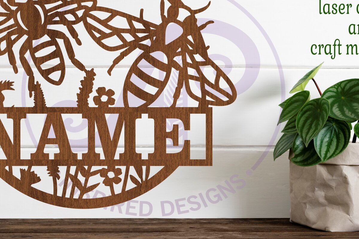 Intra απο ξύλο plywood 3mm-4mm πάχος Πινακίδα ονόματος με θέμα τη μέλισσα Σημάδι κοπής με λέιζερ Δίασταση 6x6 cm INTRAFABR-86126864