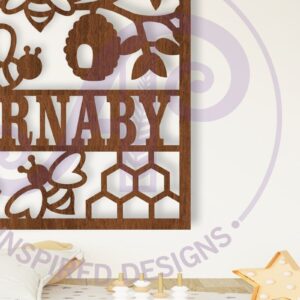 Intra απο ξύλο plywood 3mm-4mm πάχος Σημάδι ονόματος με θέμα τη μέλισσα  Δίασταση 6x6 cm INTRAFABR-104083210