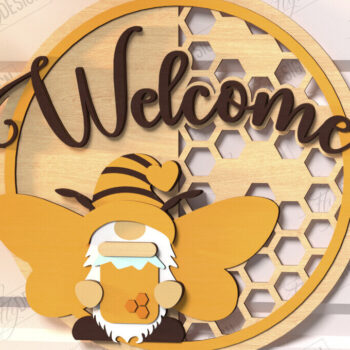 Intra απο ξύλο plywood 3mm-4mm πάχος Bee Welcome Sign Cut  | Σημάδι πόρτας Δίασταση 30x20 cm INTRAFABR-123502366 - Image 1