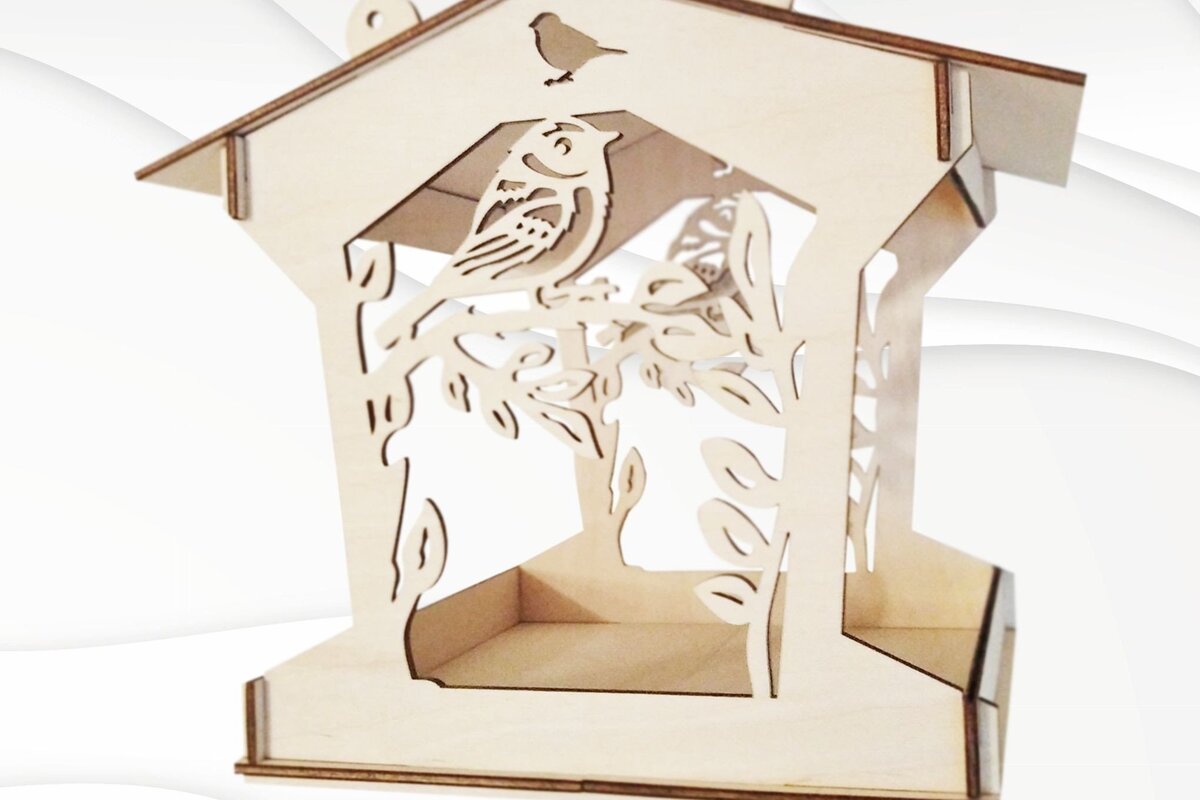 Intra απο ξύλο plywood 3mm-4mm πάχος κοπής με λέιζερ έτοιμα για τροφοδότες πουλιών. Δίασταση 15x15 cm INTRAFABR-32966663