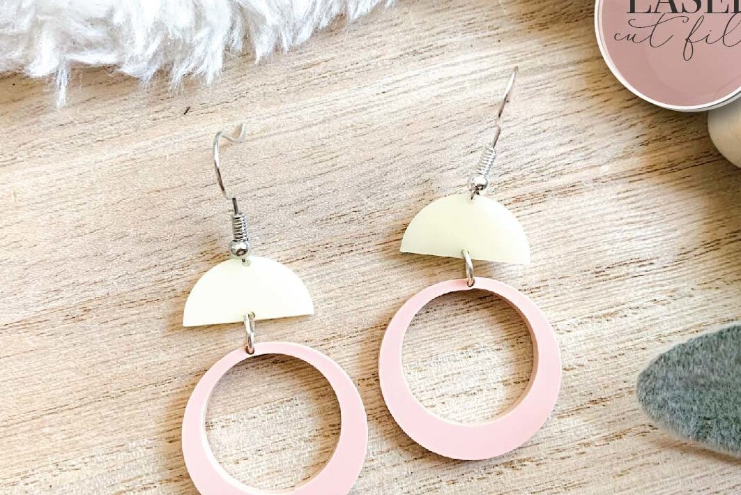 Intra απο ξύλο plywood 3mm-4mm πάχος Σκουλαρίκια λέιζερ Boho Δίασταση 3x3 cm INTRAFABR-73210442 - Image 1