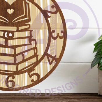 Intra απο ξύλο plywood 3mm-4mm πάχος κοπής με λέιζερ ρολόι τοίχου Book Lovers Δίασταση 8x8 cm INTRAFABR-94107518 - Image 1