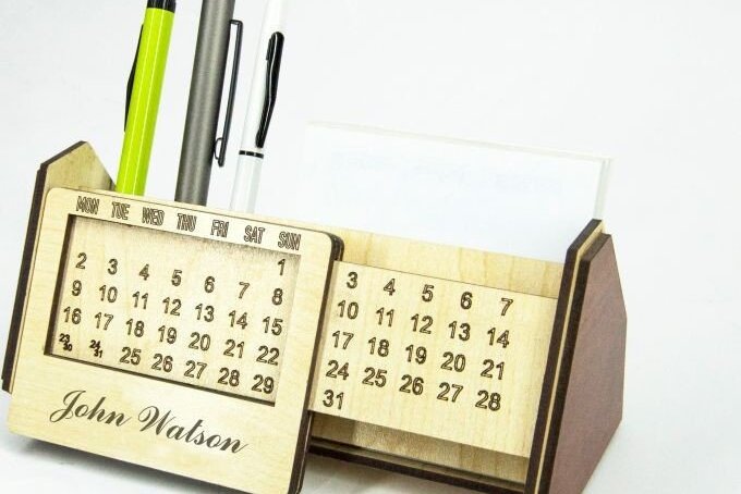 Intra απο ξύλο plywood 3mm-4mm πάχος CALENDAR Θήκη στυλό κοπής με λέιζερ Δίασταση 15x15 cm INTRAFABR-38313924