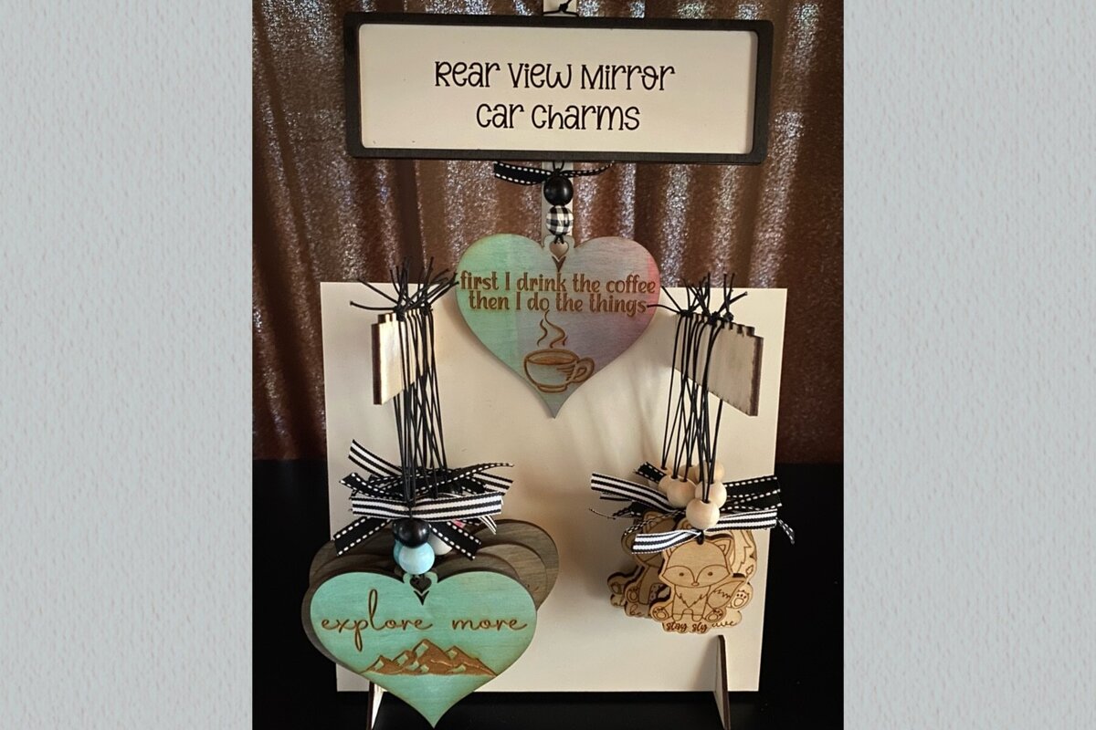 Intra απο ξύλο plywood 3mm-4mm πάχος Car Charm Display Stand  Δίασταση 4x4 cm INTRAFABR-29612649 - Image 1