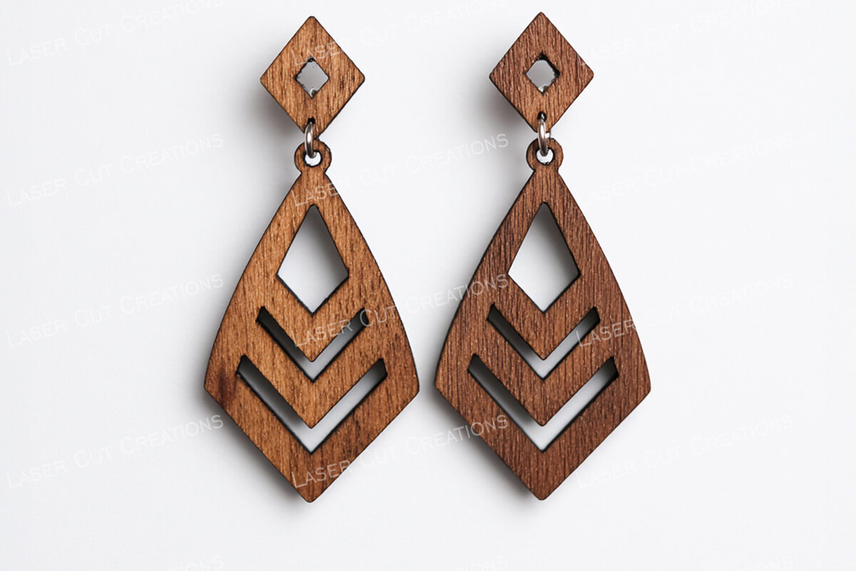 Intra απο ξύλο plywood 3mm-4mm πάχος Σκουλαρίκια με διαμάντια Chevron Δίασταση 3x3 cm INTRAFABR-124957641