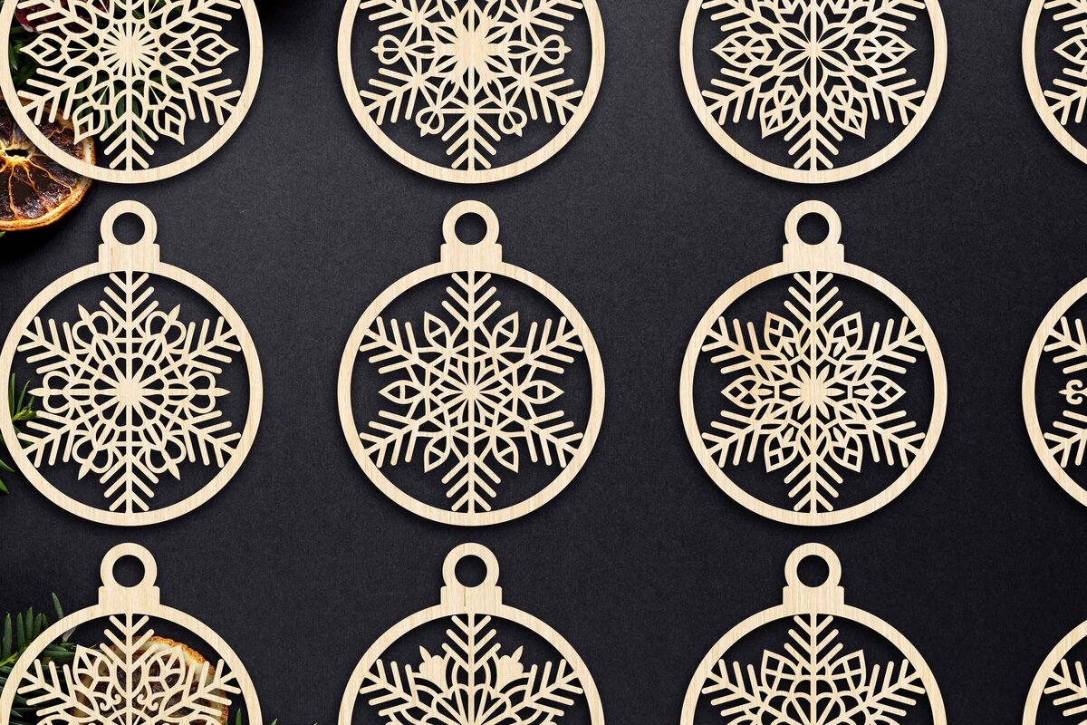 Intra απο ξύλο plywood 3mm-4mm πάχος Cut  Christmas Ball 13 Δίασταση 8x8 cm INTRAFABR-79429256