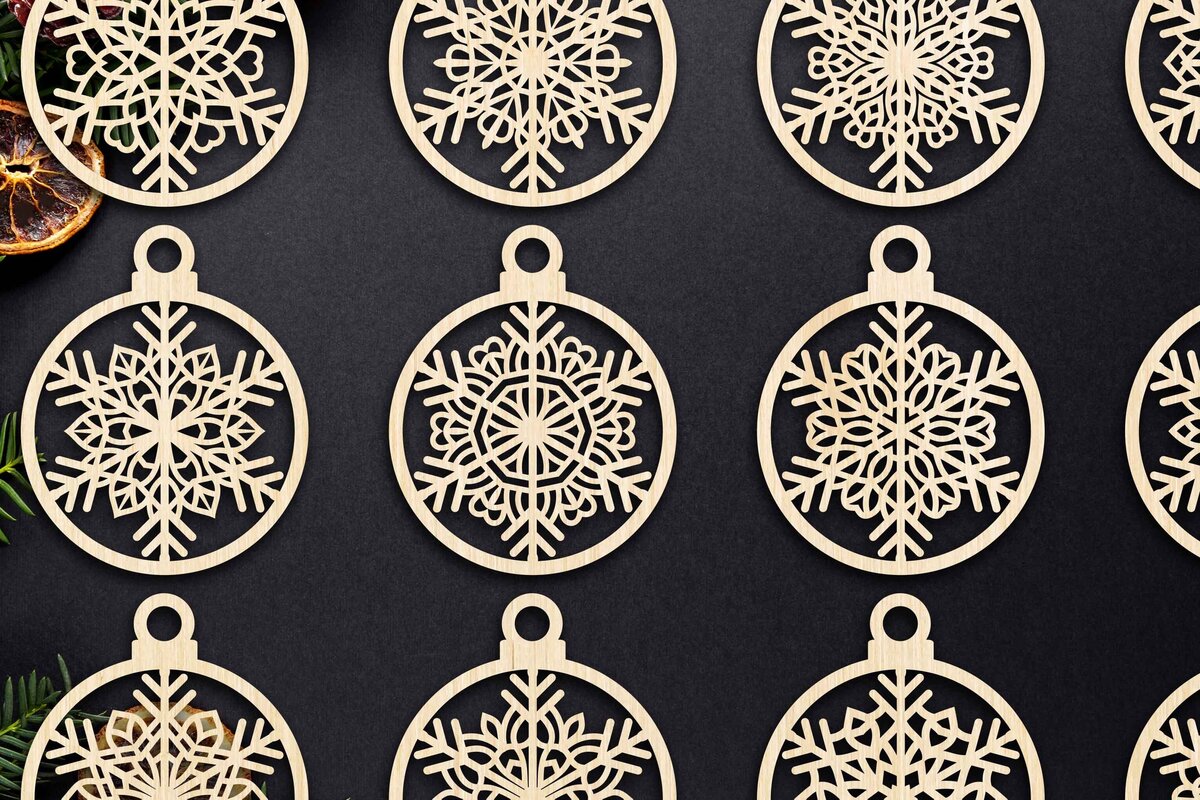 Intra απο ξύλο plywood 3mm-4mm πάχος Cut  Christmas Ball 21 Δίασταση 8x8 cm INTRAFABR-79430658