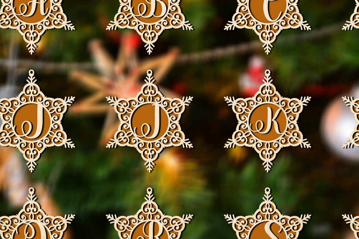 Intra απο ξύλο plywood 3mm-4mm πάχος Χριστουγεννιάτικες μπάλες διακοσμήσεις Alphabe Δίασταση 4x4 cm INTRAFABR-78494158