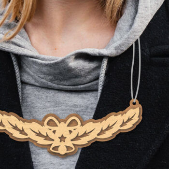 Intra απο ξύλο plywood 3mm-4mm πάχος Χριστουγεννιάτικο κολιέ με λέιζερ με καμπάνα Δίασταση 20x20 cm INTRAFABR-112131119 - Image 1