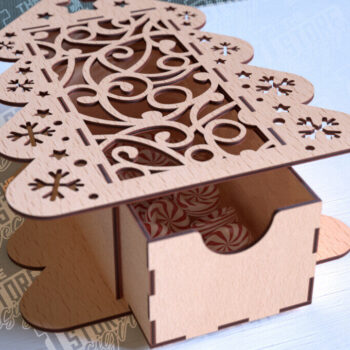 Intra απο ξύλο plywood 3mm-4mm πάχος Χριστουγεννιάτικο κουτί | CNC Δίασταση 15x15 cm INTRAFABR-86353735 - Image 1