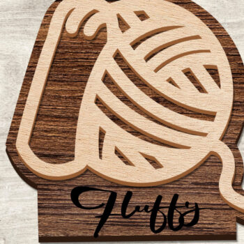 Intra απο ξύλο plywood 3mm-4mm πάχος Χριστουγεννιάτικο μπιχλιμπίδι γάτας με στρώσεις Δίασταση 8x8 cm INTRAFABR-77069732 - Image 1