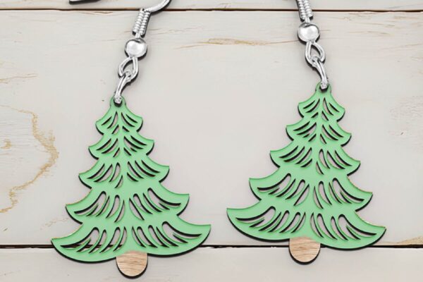 1757621296_Christmas-Earrings-Laser-Cut-Graphics-106944088-1-1
